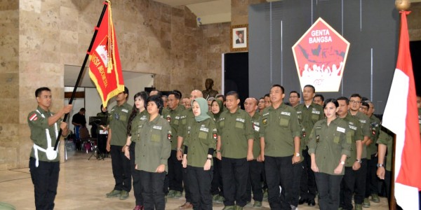 Kapusjarah TNI Lantik 46 Pengurus Komunitas Genta Bangsa 2020-2025