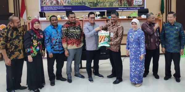 Teknologi Pertanian Untuk Menarik Kaum Milenial Masuk Industri Pertanian
