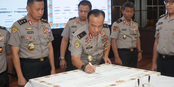 Wujudkan Pelayanan Bersih Dari KKN, SSDM Polri Canangkan Zona Integritas
