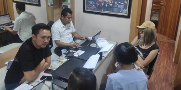 Hari Ini Polisi Terima Surat Pengadilan Soal Jenis Kelamin Lucinta Luna