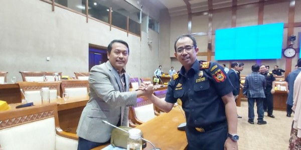 Rudi Hartono Bangun: Dirjen Bea Cukai Harus Maksimalkan Target Penerimaan Tahun 2020