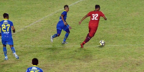 Laga Persahabatan, Persib Kalahkan Persis 2-0