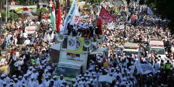 Polisi Alihkan Rute Lalin Lancarkan Aksi 212, Dimana Saja?
