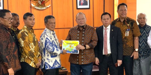 Bupati Pacitan Minta Dukungan DPDRI Untuk Percepatan Pembangunan