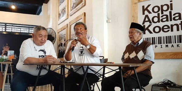 'Kongkow Kamisan', Seruan Persatuan Bangsa di 'Warung Makar'