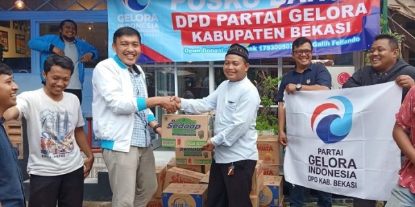 Bantu Warga Kebanjiran, Partai Gelora Berikan Bantuan Sembako