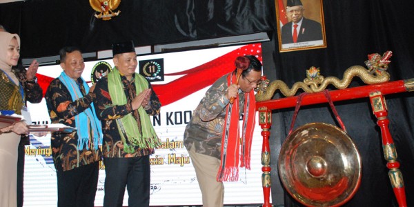 Seminar Keluarga Mahasiswa Dan Alumni Penerima Beasiswa Supersemar