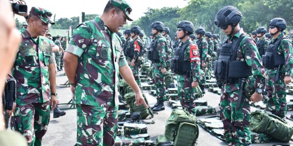 Kasum TNI Pimpin Apel Gelar Pasukan Pengamanan Perbatasan RI-PNG