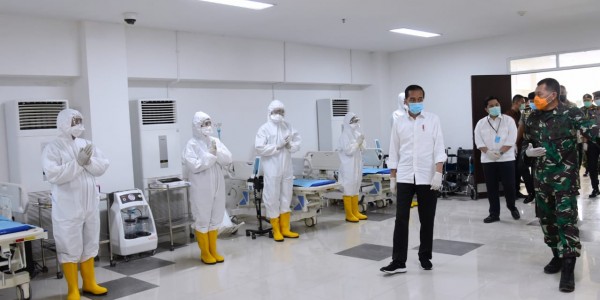 Tinjau RS Darurat Wisma Atlet, Presiden: Sudah Siap Tapi Saya Berharap Tidak Digunakan
