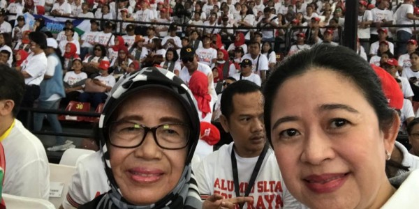 Ibunda Presiden Jokowi Wafat, Puan: Senyum dan Kebaikan Almarhumah akan Selalu Diingat 