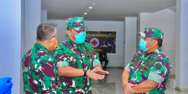 Kasum TNI Tinjau Rumkit Darurat Covid-19 di Wisma Atlet Kemayoran