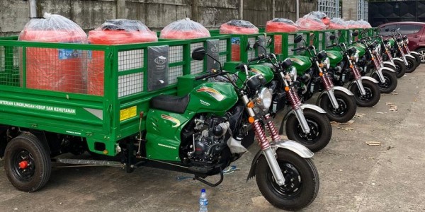 Cegah Corona, Menteri KLHK Sumbang 20 Mobil Disinfektan ke PMI Pusat