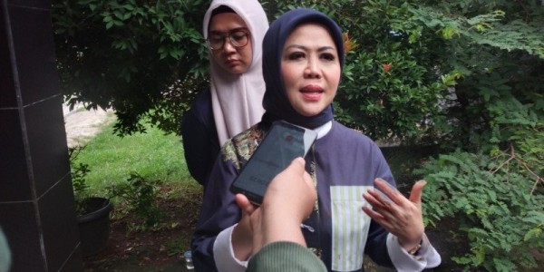 Anggota DPR Minta Pemerintah Jamin Ketersediaan APD Bagi Tenaga Kesehatan