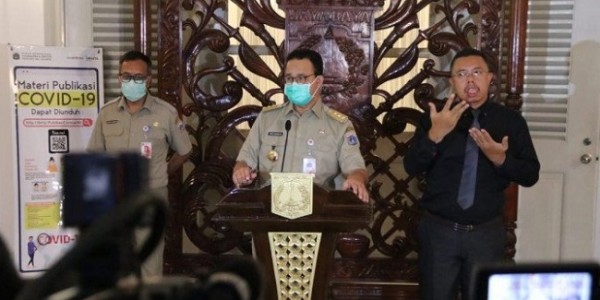 Anies Baswedan: Masyarakat Harus Serius Lakukan Pembatasan Jarak Fisik