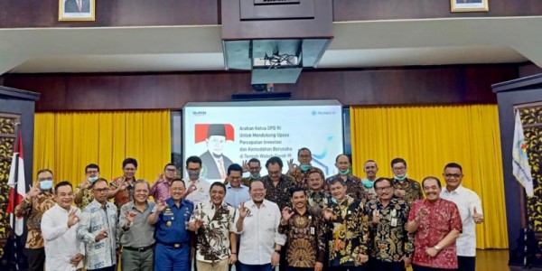 Ketua DPD RI Minta Pelindo III Sikapi Warning 3 Organisasi Dunia Secara Simultan
