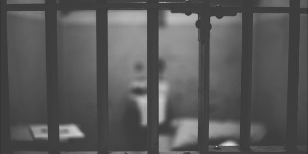 Napi yang Bebas Karena Covid-19 Tak Boleh Bepergian dan Dikenakan Wajib Lapor
