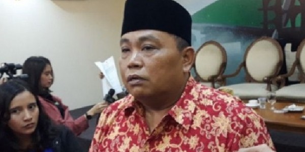 Bahas Omnibus Law di Tengah Wabah COVID-19, DPR Bikin Rakyat Marah