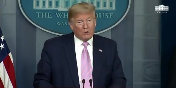 Trump Ingatkan Korban Tewas Corona Akan Semakin Banyak