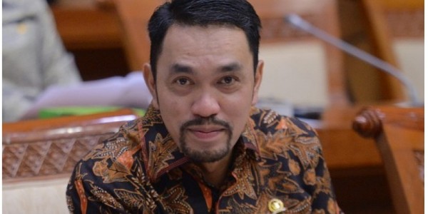 Sahroni Kritik Telegram Kapolri soal Penghina Presiden dalam Tangani Covid-19