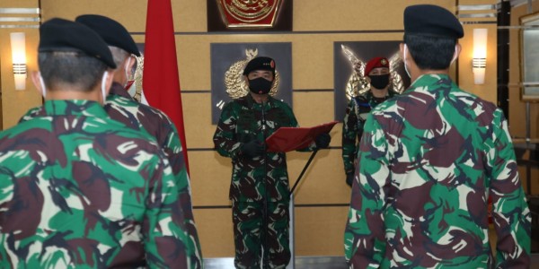 Panglima TNI Pimpin Sertijab Kepala Badan Pembinaan Hukum