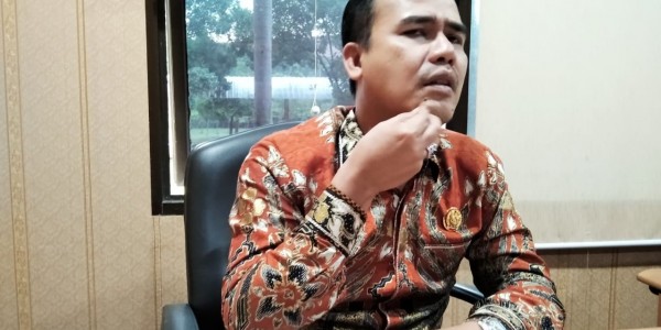 Banyak Pabrik Tetap Buka, Ketua DPRD Bekasi Pertanyakan Status PSBB