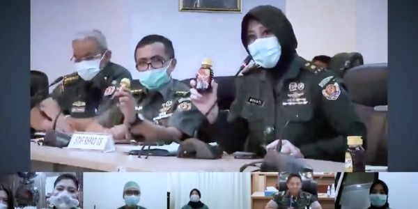 Ketika Sebotol Madu Bikin Tenaga Medis Merasa Diperhatikan