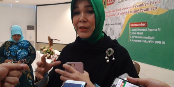 Potong Dana Bos, Bukti Pemerintah Lepas Tanggung Jawab Terhadap Kesejahteraan Guru Honorer