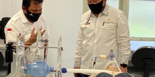 Ketua DPD RI LaNyala Desak Pemerintah Segera Produksi Massal Ventilator Buatan Pindat