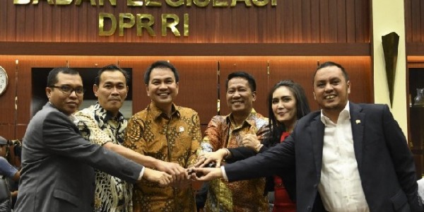 Baleg DPR Tetapkan Panja RUU Cipta Kerja