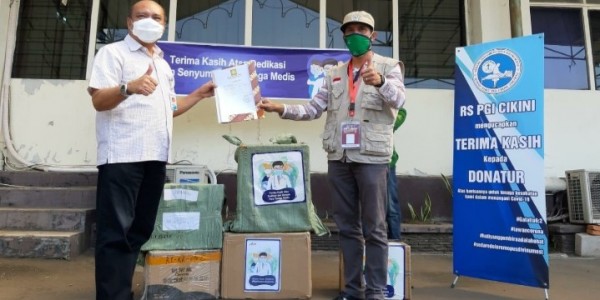Gandeng GP Ansor, Aice Grup Salurkan APD ke 13 Rumah Sakit Rujukan Covid19