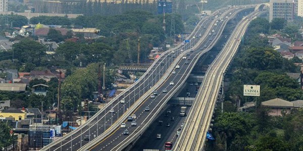 PT Jasa Marga Catat Penurunan Arus Lalu Lintas Jalan Tol Jakarta-Cikampek