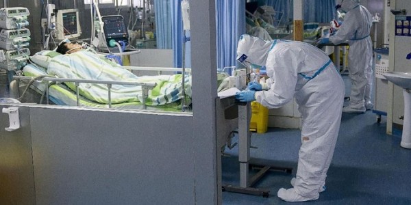 Pemerintah Klaim Angka Meninggal Akibat Corona Terus Melemah