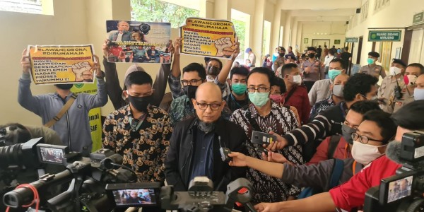 Novel Baswedan Tak Curiga dengan Pelaku Penyiram Air Keras Kepada Dirinya