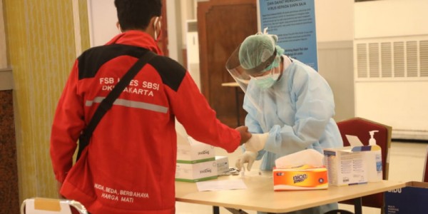 Kemnaker Gelar Rapid Test Covid-19 Bagi 1000 Pekerja