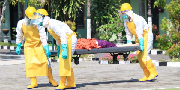 Tim Kesehatan Kodim Lamongan Siap Diterjunkan di Tengah Corona