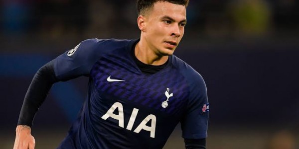 Pemain Tottenham Dirampok, Perhiasan Digondol Maling