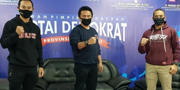 Dua Eks Kapten Persib Bergabung ke Partai Demokrat