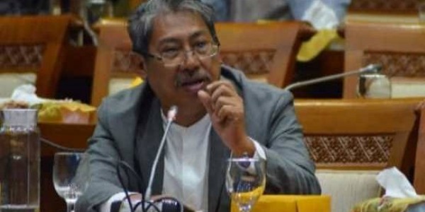 Anggota DPR Tolak RUU Ciptaker Karena Samakan Wisata Biasa