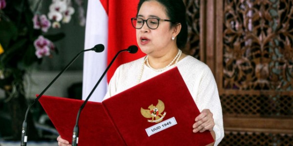 Ketua DPR RI Puan Maharani Baca Naskah UUD 1945 Secara Virtual Pada Peringatan Kesaktian Pancasila