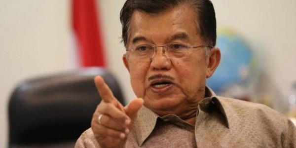 Jusuf Kalla Imbau Salat Jumat Bergelombang Sesuai Fatwa MUI DKI