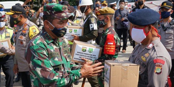 Pangdam Jaya dan Polda Apresiasi Petugas Pos Jaga