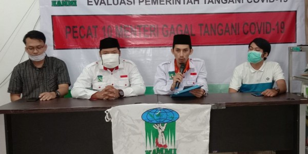 KAMMI Desak Jokowi Reshuffle 10 Menteri Yang Gagal Tangani Covid-19