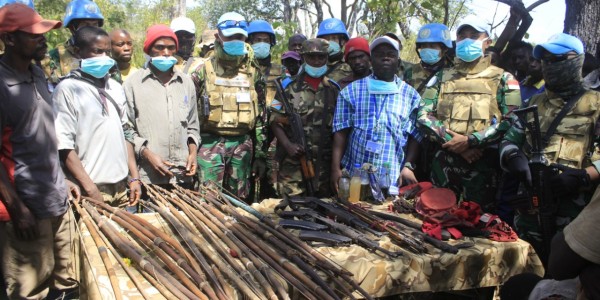 Satgas TNI Konga dan Cimic Berhasil Rangkul Milisi di Kongo