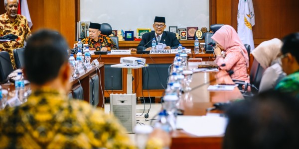 Peleburan Mapel Agama dengan PPKn, Komite III DPD Ingatkan Pemerintah Hati-hati