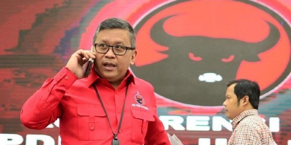 Hasto: Pembakar Bendera PDI Perjuangan Kami Proses Hukum