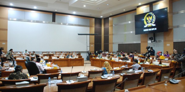 Komisi VIII DPR Raker Dengan Menag Bahas Anggaran