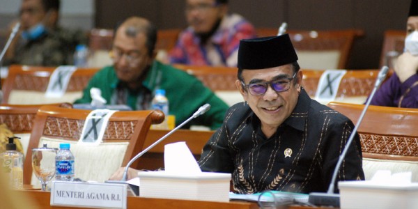 Menag Fachrul Razi Raker Dengan Komisi VIII DPR RI