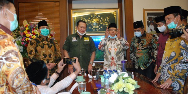 Pimpinan MPR RI Lakukan Silahturahmi Dengan Pimpinan PBNU