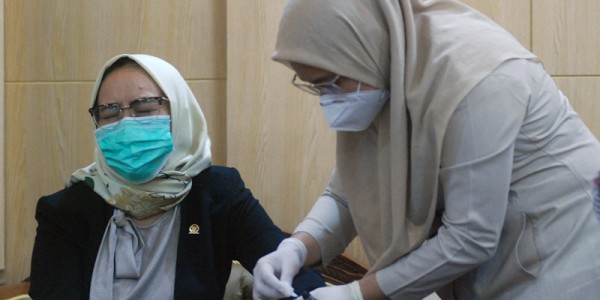 Komisi IV DPR RI Gelar Rapid Test