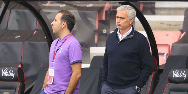 Tottenham Dua Kali Diselamatkan VAR, Mourinho Masih Protes